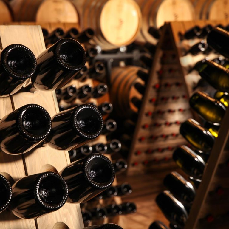 Vino Raji Vinarija Deurić – Dobrodošli u Deurić vinariju